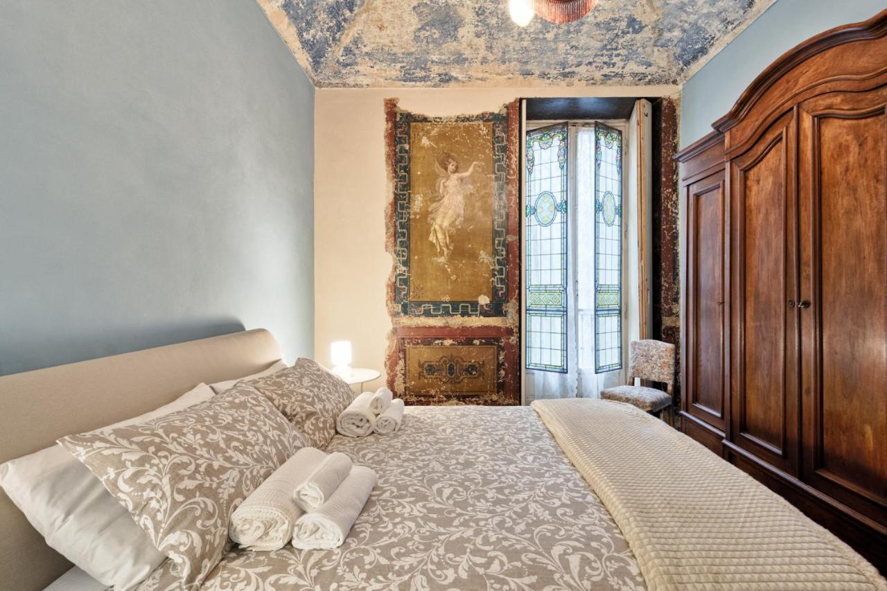 Acadamis -Il Rifugio Dei Mercanti- Piazza Castello Turin Bagian luar foto